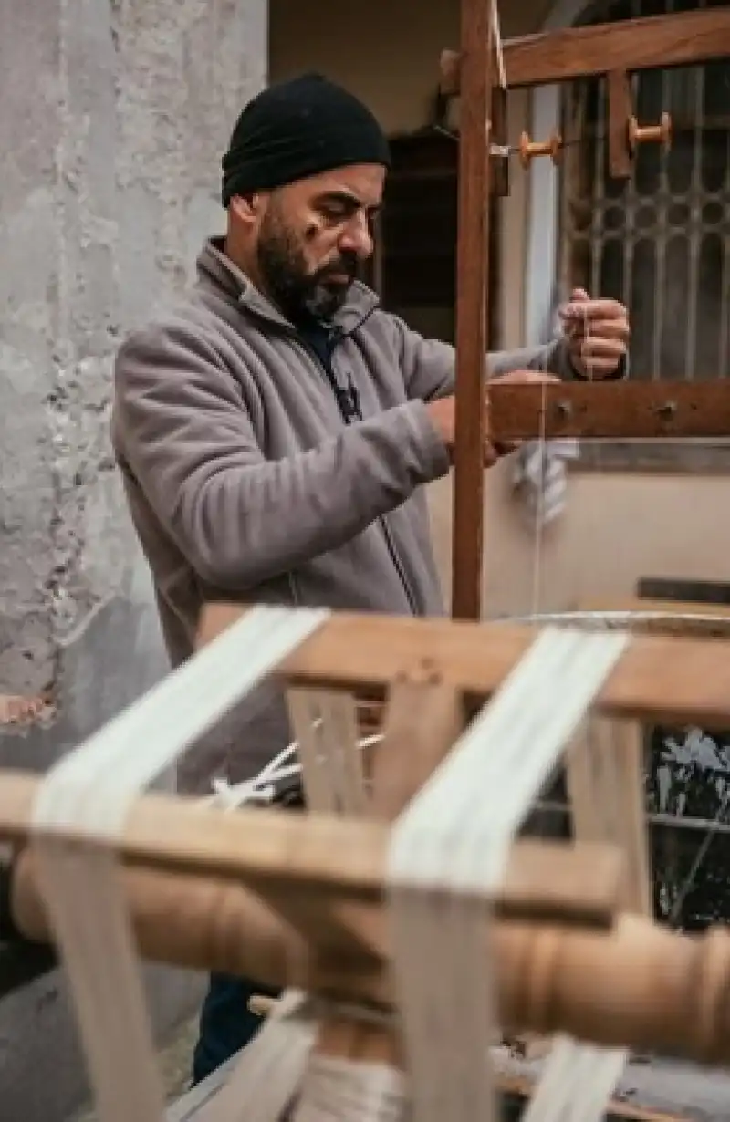 Beş Kuşaktır İpeğe Hayat Veren Aile: Büyükaşıklar