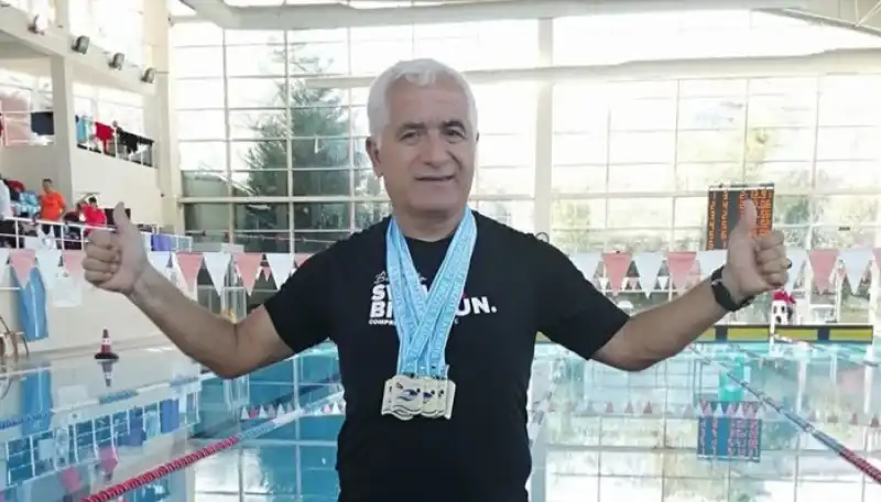 Bu Dünyadan Bir Kamil Köseoğlu Geçti…