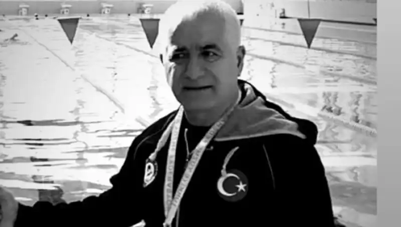 Milli Yüzücü Kamil Köseoğlu Antakya’da Son Yolculuğuna Uğurlandı