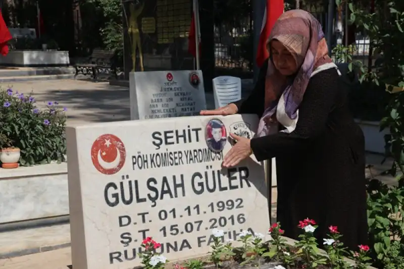 Şehit Gülşah Güler'in Ailesi Darbe Girişiminin Başarısız Olmasıyla Teselli Buluyor