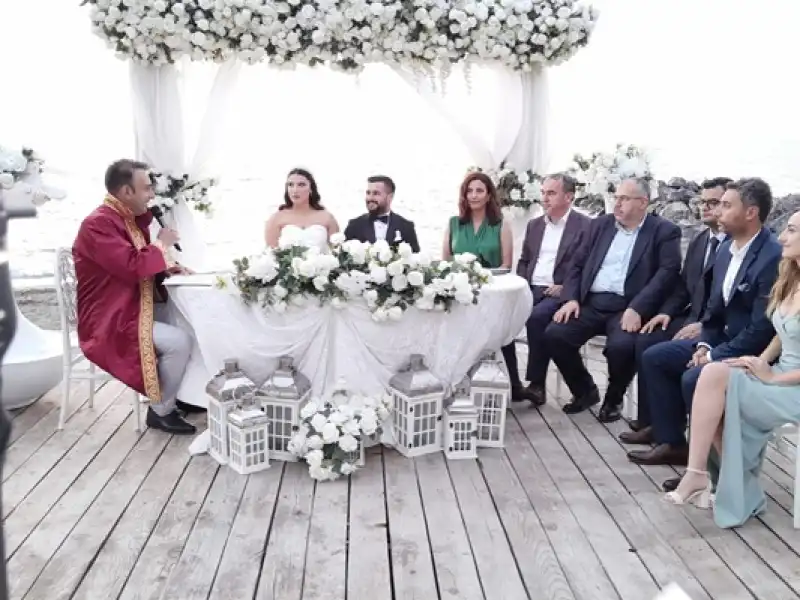 Avukat Ahmet Berk Yılmaz, Dünya Evine Girdi