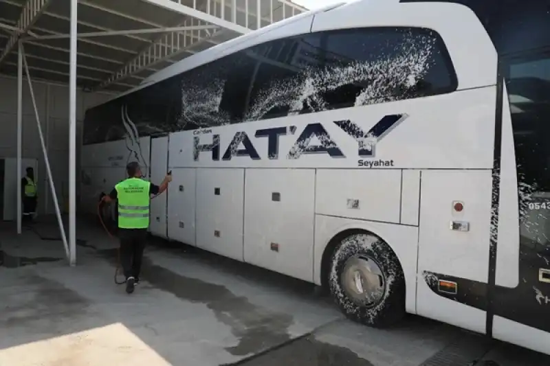 Araçlar Ücretsiz Yıkanıyor