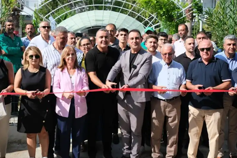 Defne Ferdi Zeyrek Parkı Açıldı