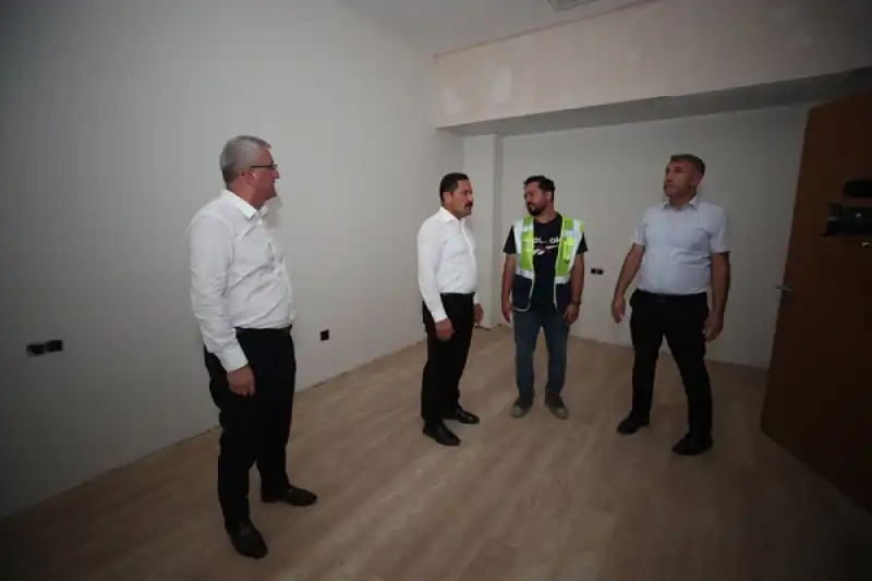 Hatay'da öğrenci Yurdu Ve Sosyal Tesislerin Yapımı Sürüyor
