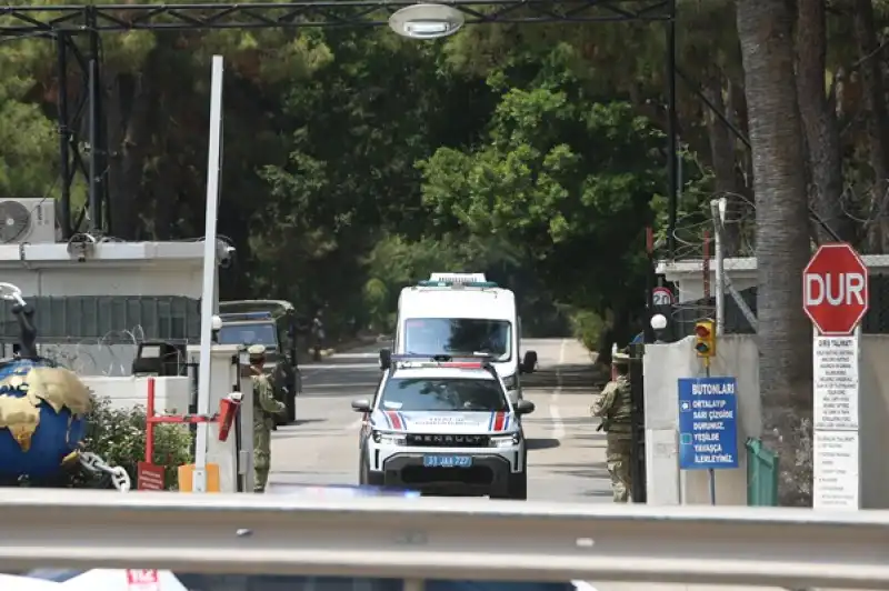 Hatay'da şehit Erler Hayrullah Halit Karaman Ve Semih Erdoğan Için Tören Düzenlendi