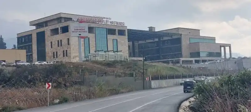 Kocası Tarafından Bıçaklanan Kadın Yoğun Bakımda!