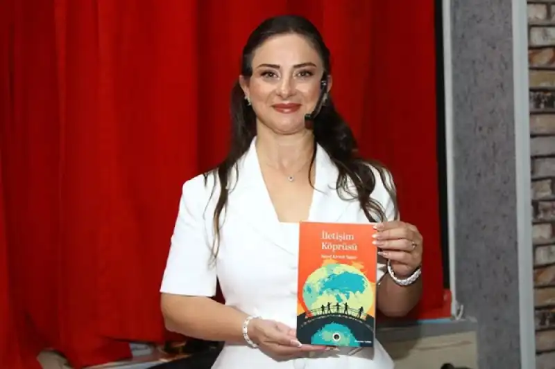 Seval Kirmit Yazar’dan “İletişim Köprüsü” Tanıtımı