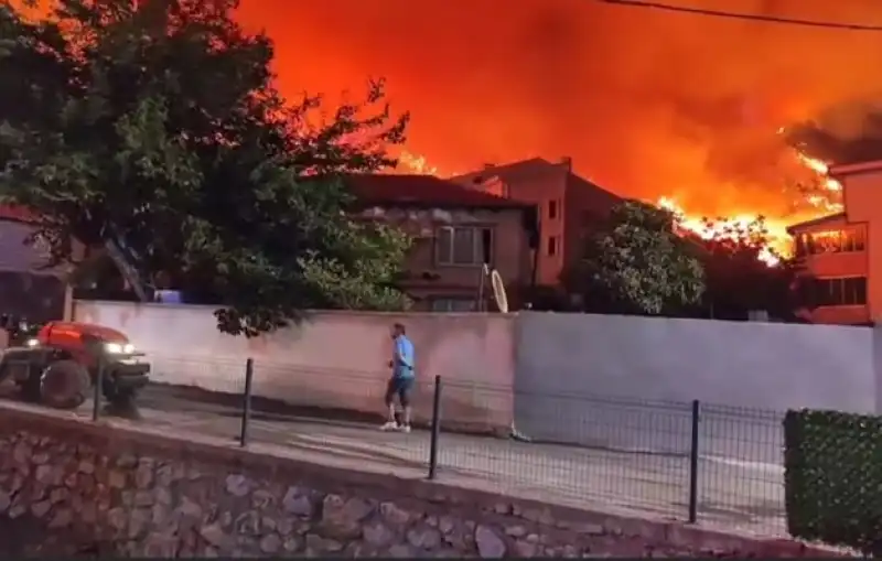 Orman Yangınlarına Karşı Uyarı Ve Önlem Çağrısı!