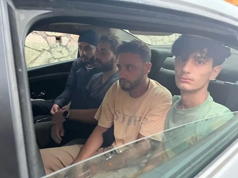 Antakya-Belen Yolunda Göçmen Kaçakçılığı Operasyonu: 10 Göçmen Yakalandı