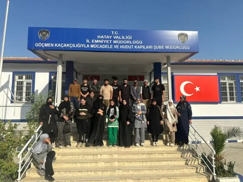 Hatay Antakya'da 24 Düzensiz Göçmen Yakalandı