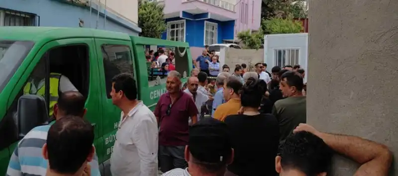 Hatay'da Yengesini Tüfekle öldüren Kişi Intihar Etti