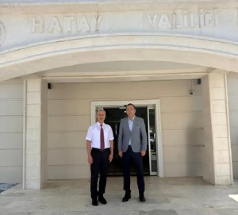 Rektörden Yeni Görevlerine Başlayan Mülki Amirlere Ziyaret