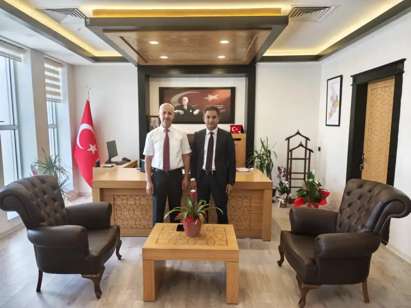 Rektörden Yeni Görevlerine Başlayan Mülki Amirlere Ziyaret