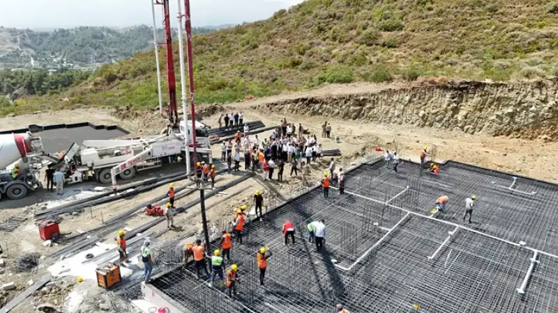 Karlısu’da TOKİ Konutlarının Temeli Atıldı