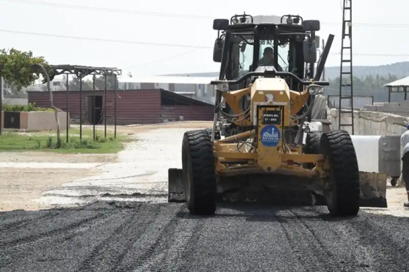 Şehir Genelinde Asfalt çalışmaları Devam Ediyor
