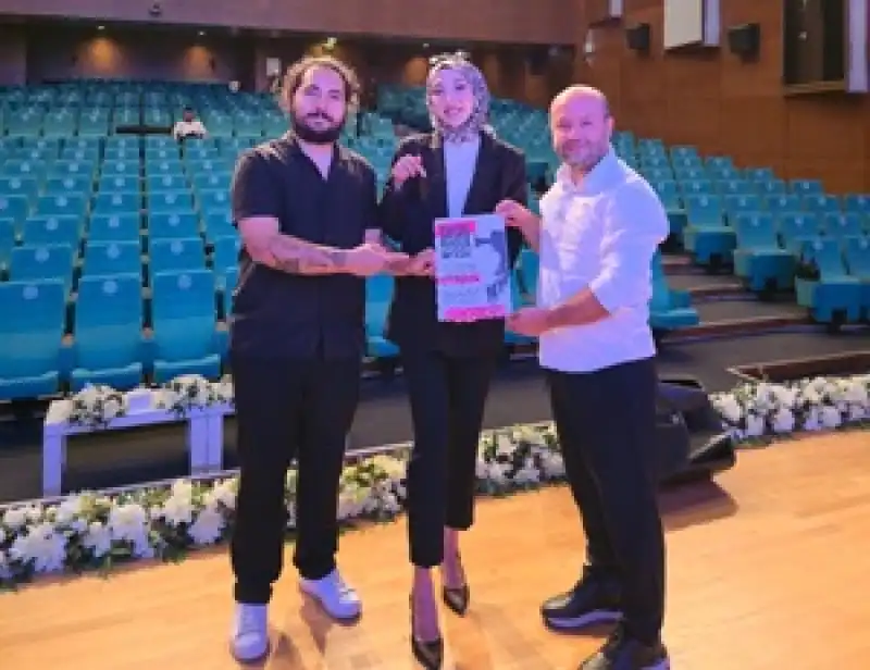 İskenderun Gençlik Merkezi Jüri özel ödülü Ile Taçlandırıldı