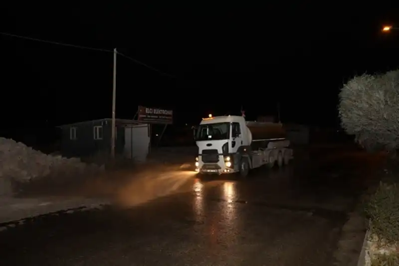 Küçük Sanayi Sitesinde Temizlik çalışması 