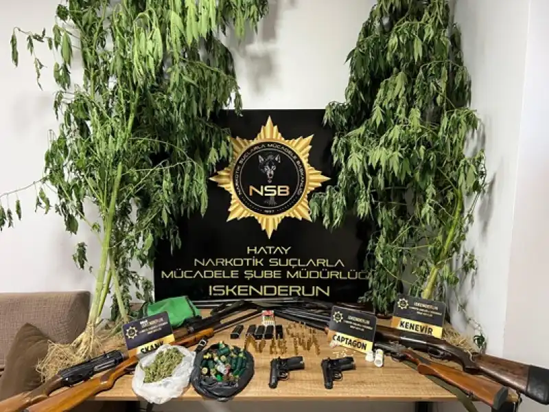 Hatay'da Makilik Alanda 7 Silah Ve Uyuşturucu Ele Geçirildi