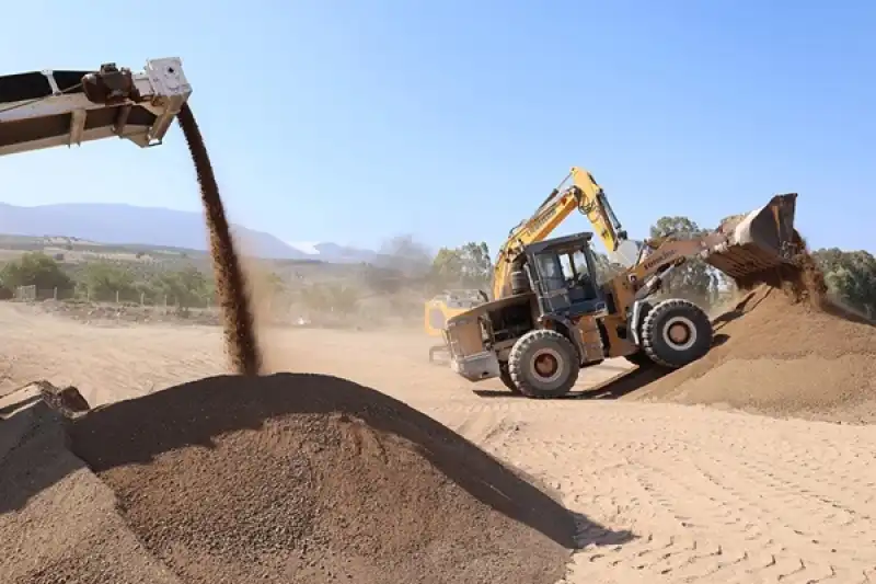 Hatay’ın Ilk Bitkisel Toprak Eleme Tesisi Hizmete Girdi