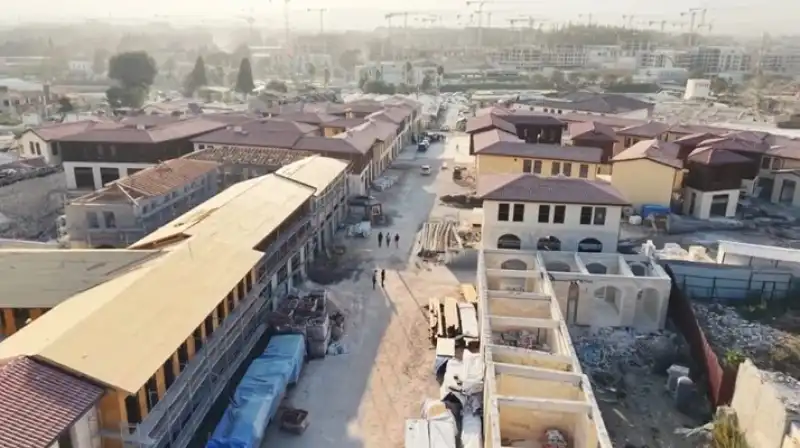 Kemalpaşa Caddesi'ndeki Çalışmalar İncelendi 