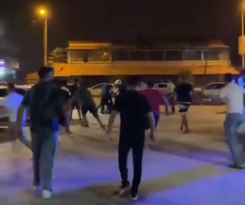 Samandağ'da Tehlikeli Gerginliği Polis Önledi!