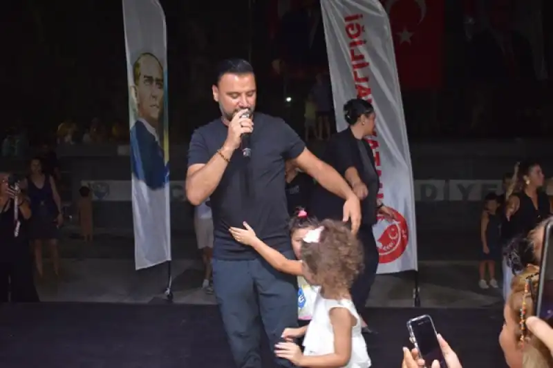 Kadın El Emeği Pazarı Arsuz’da Açıldı