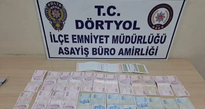 Hatay'da Kumar Oynayan 12 Kişiye 110 Bin Lira Ceza Verildi