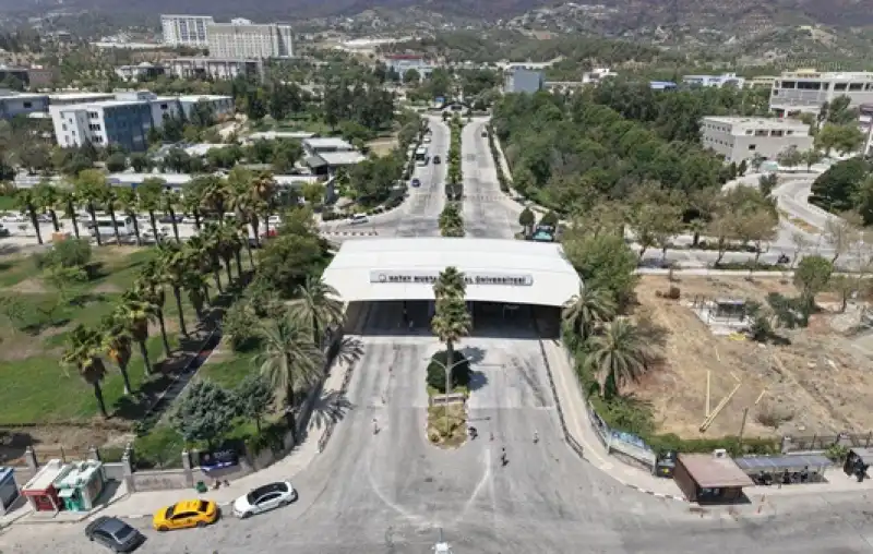 Depremden Etkilenen Hatay Mustafa Kemal Üniversitesi Yüz Yüze Eğitime Hazırlanıyor