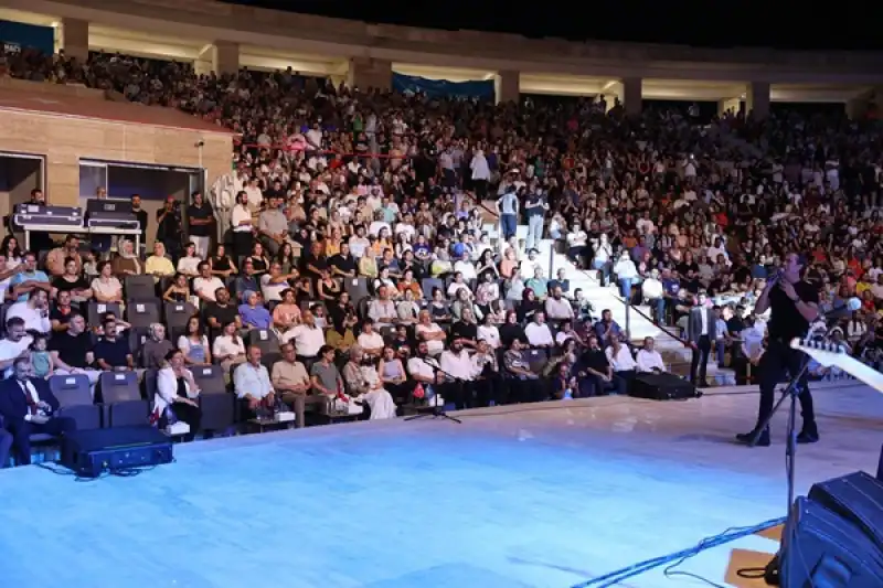 Kıraç, Hatay’ı Coşturdu