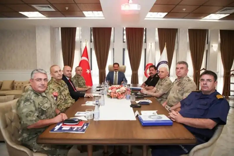 Hatay Polisevi’nde İlk Güvenlik Zirvesi!