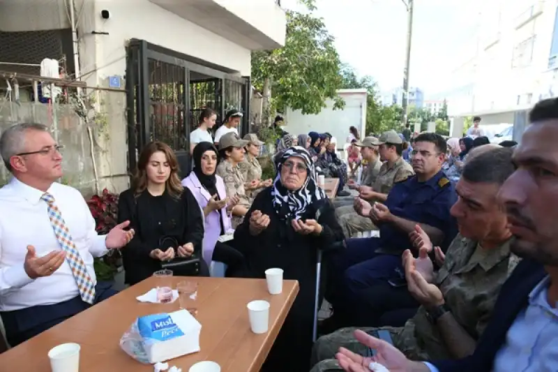 Şehit Başçavuş Ferhat Gedik, Hatay'daki Kabri Başında Anıldı