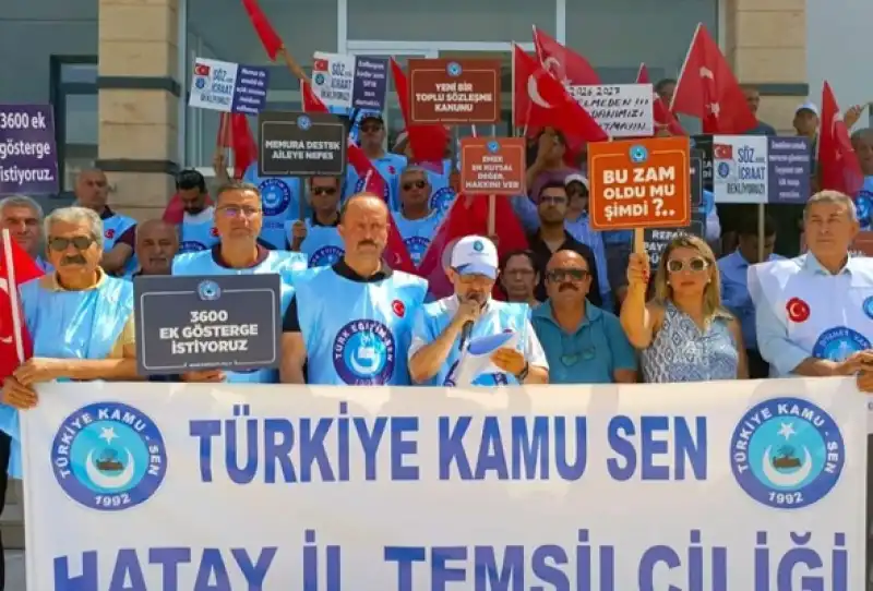 Memurlar, Ortak İş Bırakma Eyleminde Seslerini Yükseltti