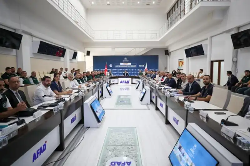 DSİ Genel Müdürü Mehmet Akif Balta Asi Nehri'nde Yürütülen çalışmaları Inceledi 