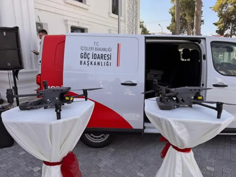 Hatay'da Sınır Güvenliği Için 7 Dron Ve 2 Mobil Göç Aracı Hizmete Girdi