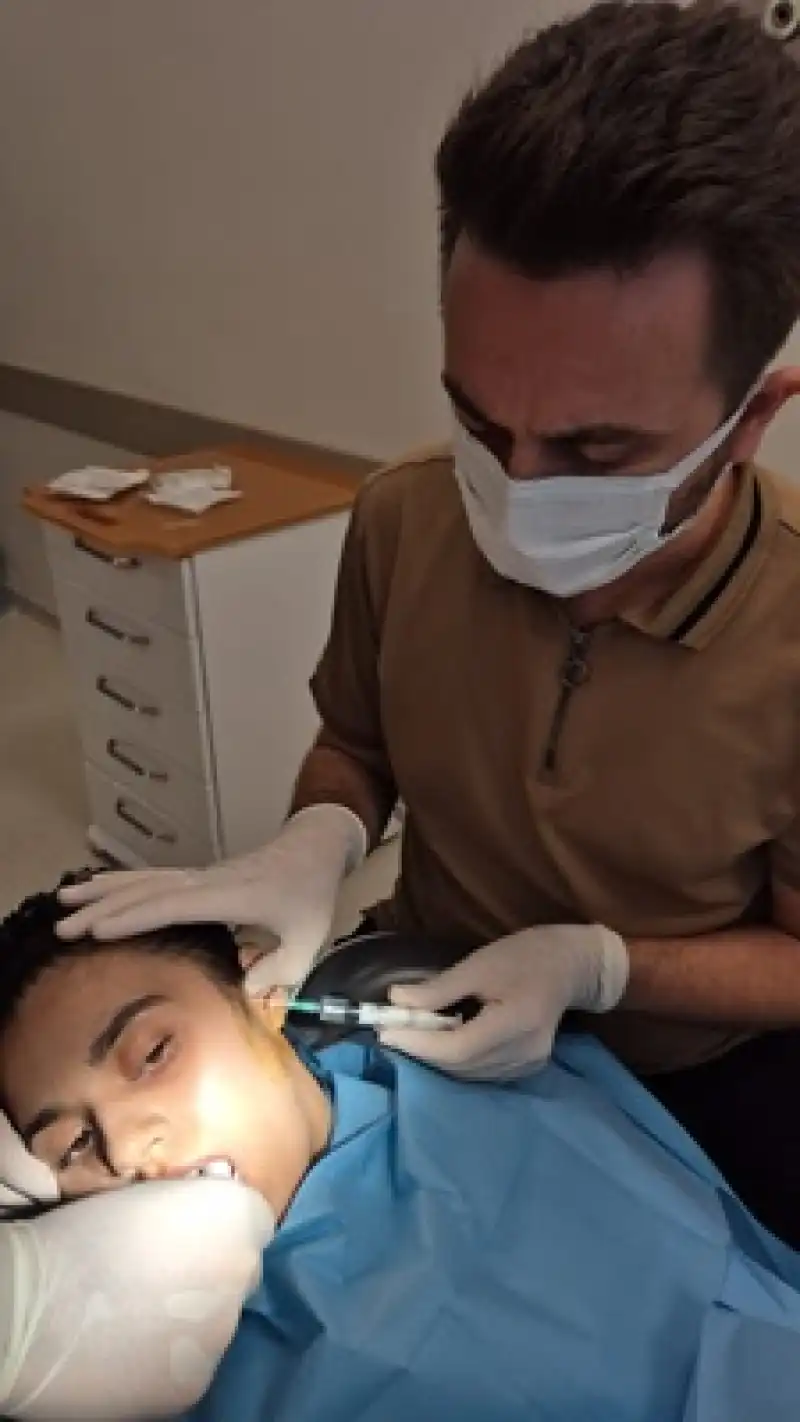 İskenderun Ağız Ve Diş Sağlığı Hastanesi’nde Çene Eklemi Çıkığına Tedavi Yöntemi 