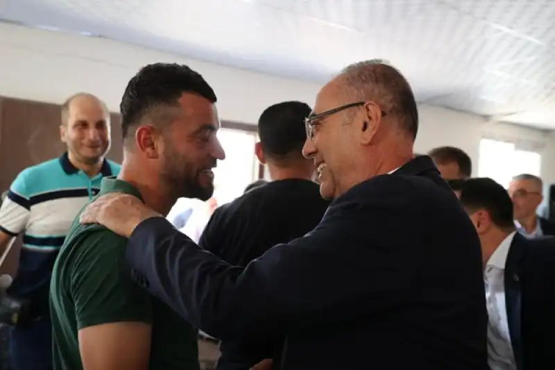 Başkan Yapar, Dikmece Mahallesi’nde Muhtarlarla Bir Araya Geldi