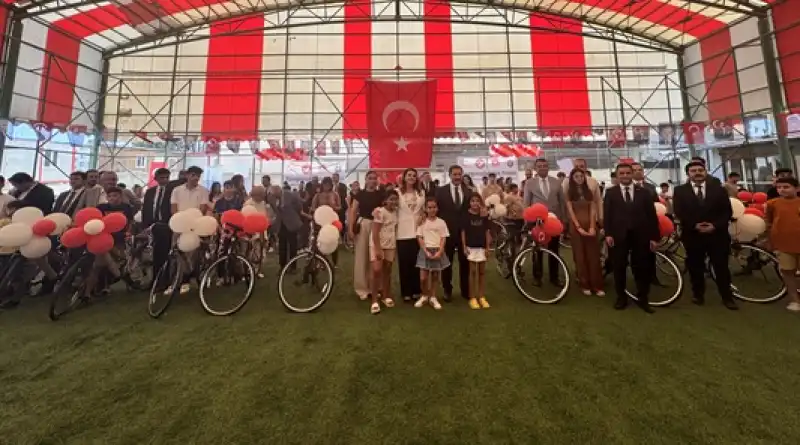 Hatay'da Kimsesiz çocuklarla Yardımseverler Arasında Köprü Olacak Internet Sitesi Kuruldu