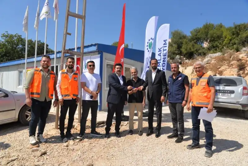 Eğerci Kayapınar TOKİ’deki 467 Konutun Anahtarlarını Vatandaşlara Teslim Etmeye Başlandı