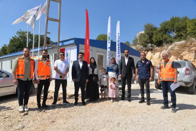 Eğerci Kayapınar TOKİ’deki 467 Konutun Anahtarlarını Vatandaşlara Teslim Etmeye Başlandı