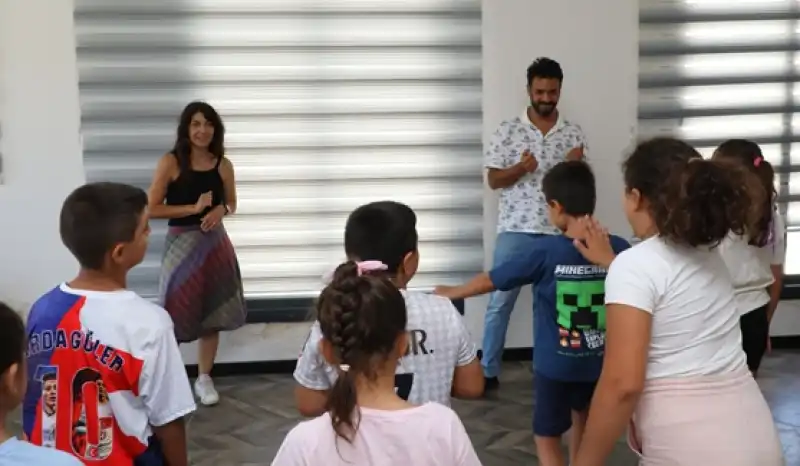 HBB’den çocuklara Tiyatro Ve Drama Kursu