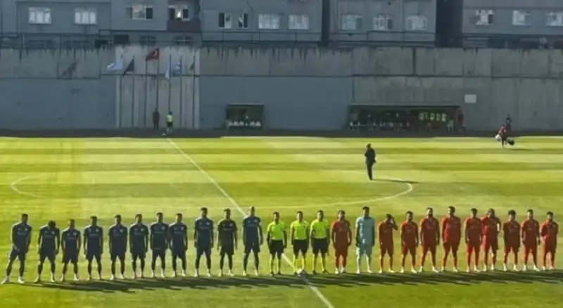 İskenderunspor, Puanla Başladı 0-0