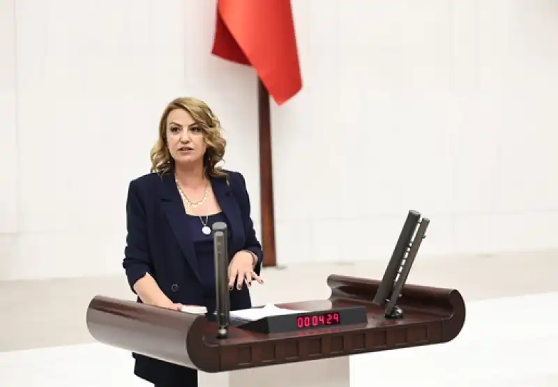 Üç çocuk Masalları Değil Güçlü Ve Güvende çocuklar Yetiştirmeliyiz