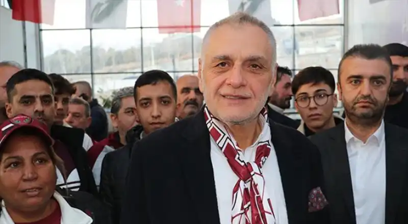 Hikmet Çinçin’den Çarpıcı İtiraflar: “Otobüs Paramız Yok!”