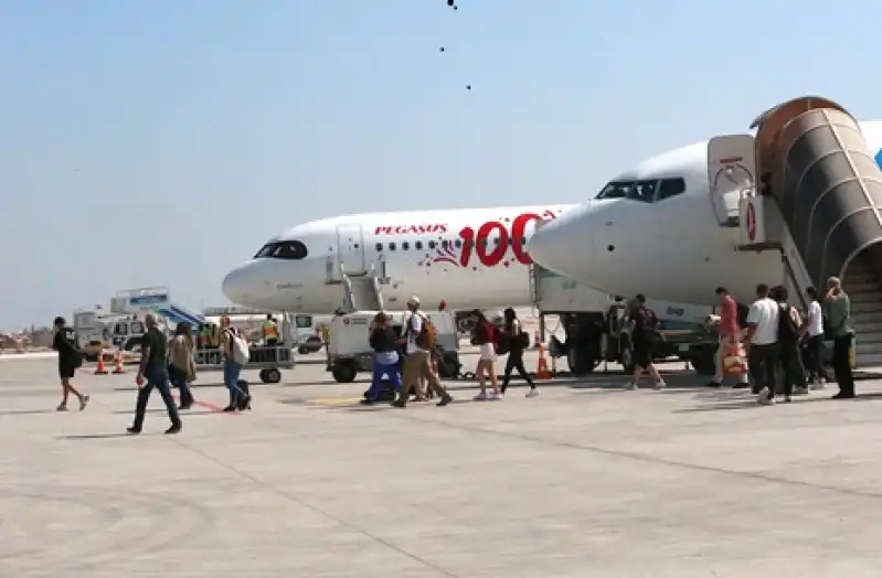 Hatay Havalimanı'nda Uçuşlar Yeniden Başladı