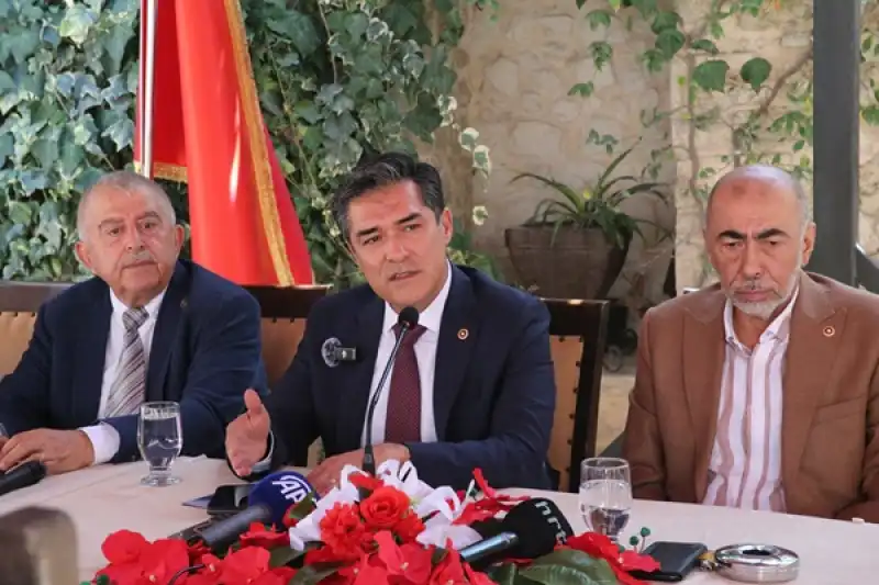 İYİ Parti Grup Başkanvekili Buğra Kavuncu Hatay'da Basın Mensuplarıyla Buluştu