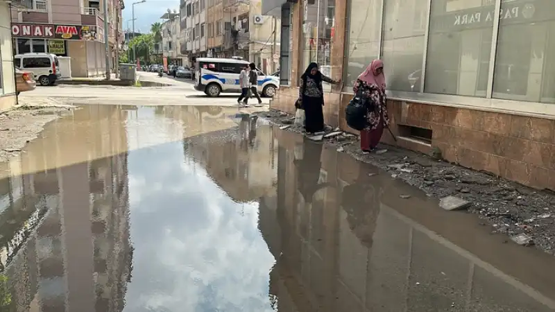 İskenderun'da Sağanak Etkili Oldu 