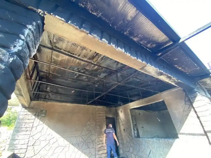 Hatay Kırıkhan'da Müstakil Evde çıkan Yangın Söndürüldü