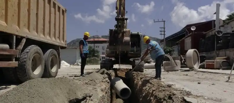 Samandağ’ın Atık Su Altyapısı Yenileniyor