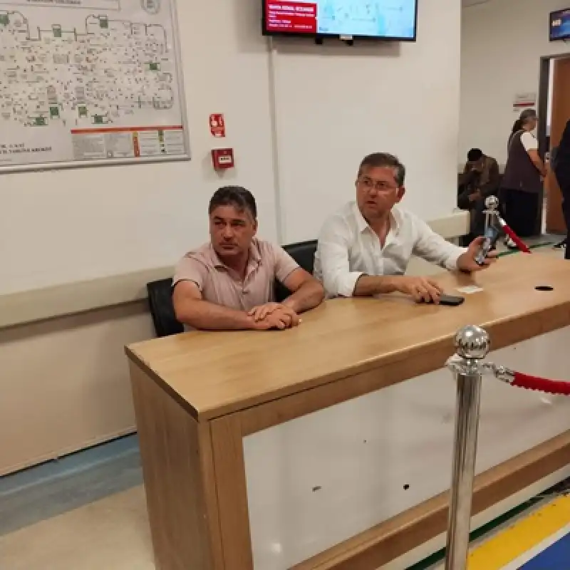 Mullaoğlu: “Partimize Polis Zoruyla Girildi!”