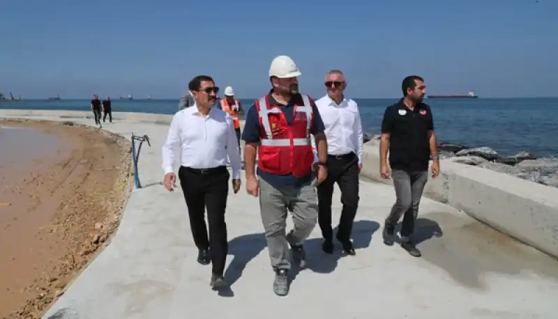 Hatay Valisi Masatlı, İskenderun Sahilindeki Düzenleme Ve Yenileme çalışmalarını Inceledi